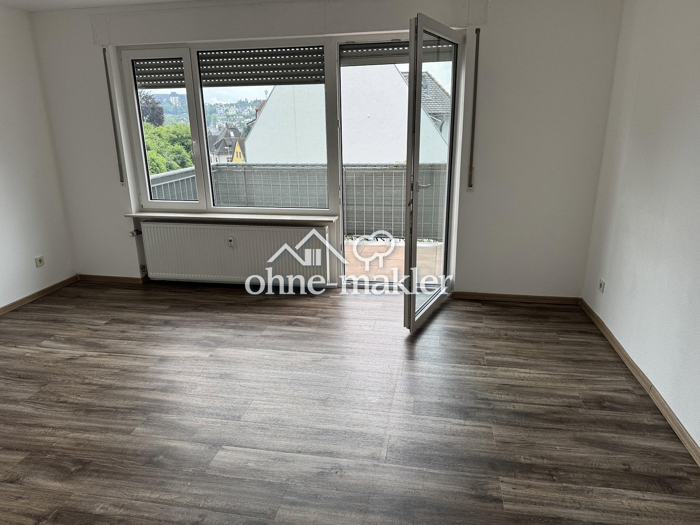 Königsteiner Traumwohnung mit Balkon & Tiefgarage, 61462 Königstein im Taunus
