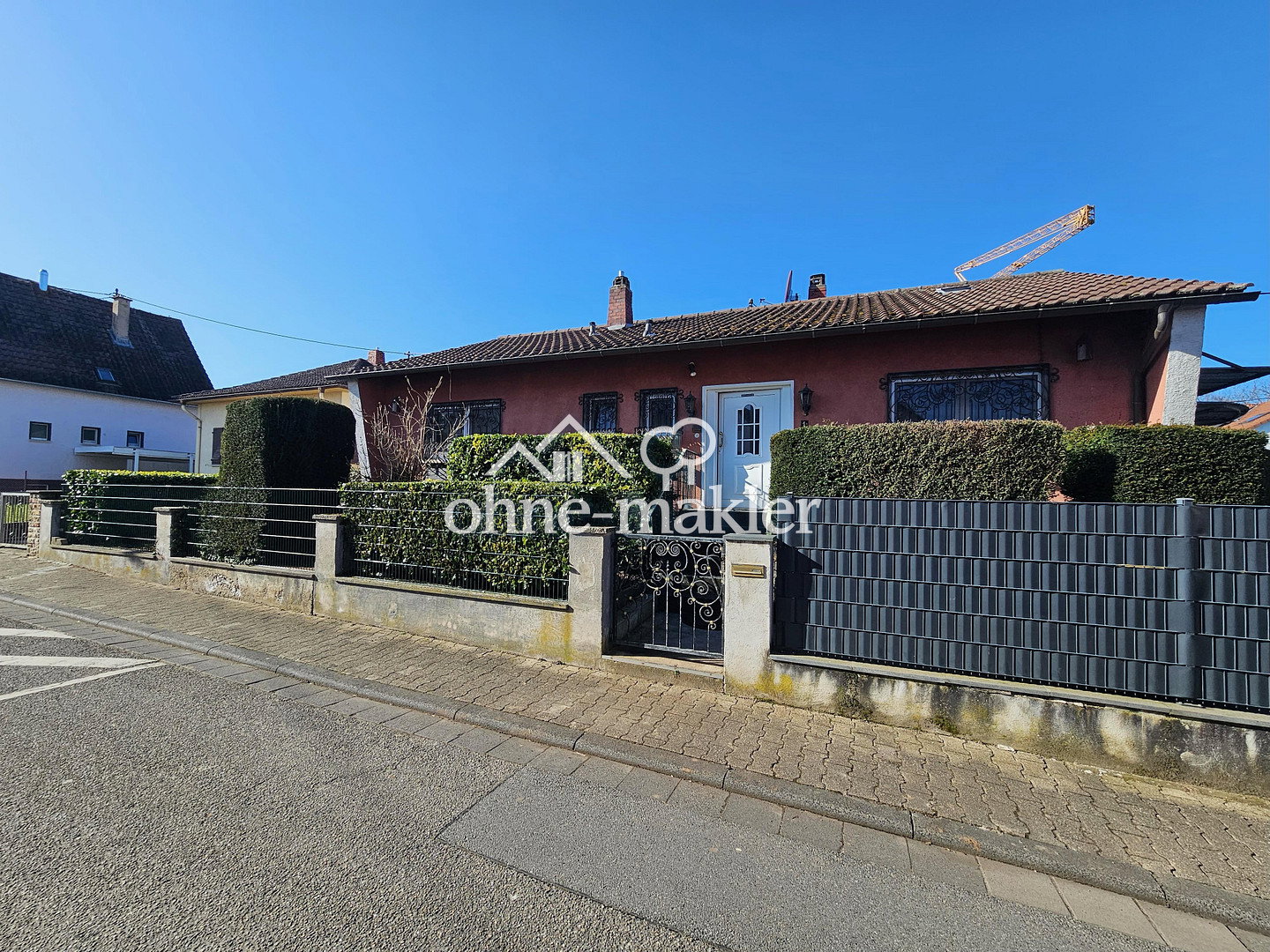 Charmantes Haus mit Einliegerwohnung in Undenheim, 55278 Undenheim