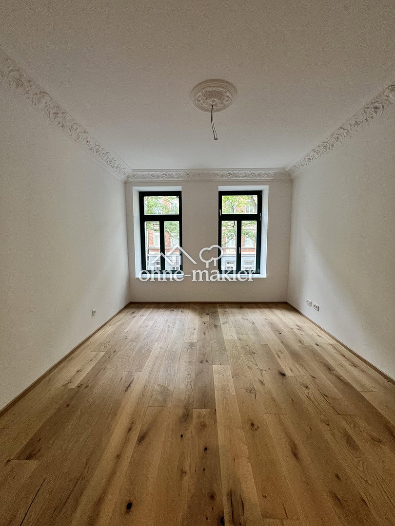 Erstbezug in Leipzig – Balkon & Stellplatz, 4315 Leipzig (Neustadt-Neuschönefeld Sellerhausen-Stünz Volkmarsdorf)
