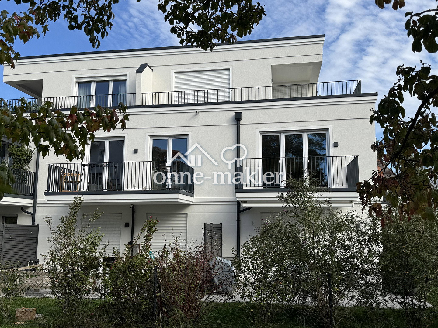Villenkolonie München Exklusive Wohnung mit Balkonen, 81247 München (Allach-Untermenzing Pasing-Obermenzing)