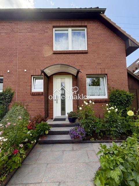Familienparadies in Sasel – Garten & Terrasse, 22393 Hamburg (Wandsbek Bramfeld Poppenbüttel Sasel Wellingsbüttel)