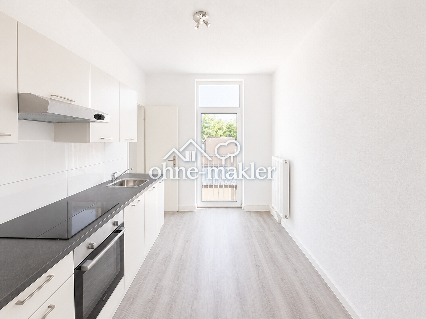 Wilhelmshaven zentrale Wohnung mit Einbauküche, 26382 Wilhelmshaven (Bant Heppens Innenhafen Innenstadt Siebethsburg)