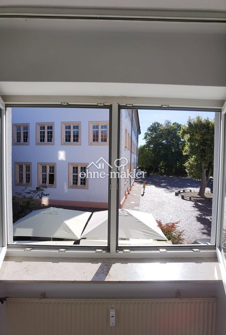 Stadtmitten-Wohnung mit Schlossblick, 76131 Karlsruhe