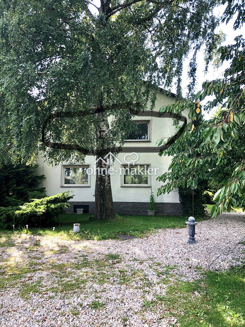 Zweifamilienhaus-Wohnung mit Balkon & Stellplätze, 84172 Buch a. Erlbach (Buch)