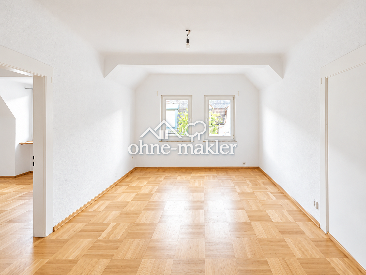 Altbaucharme & Rohdachboden in Gostenhof, 90443 Nürnberg