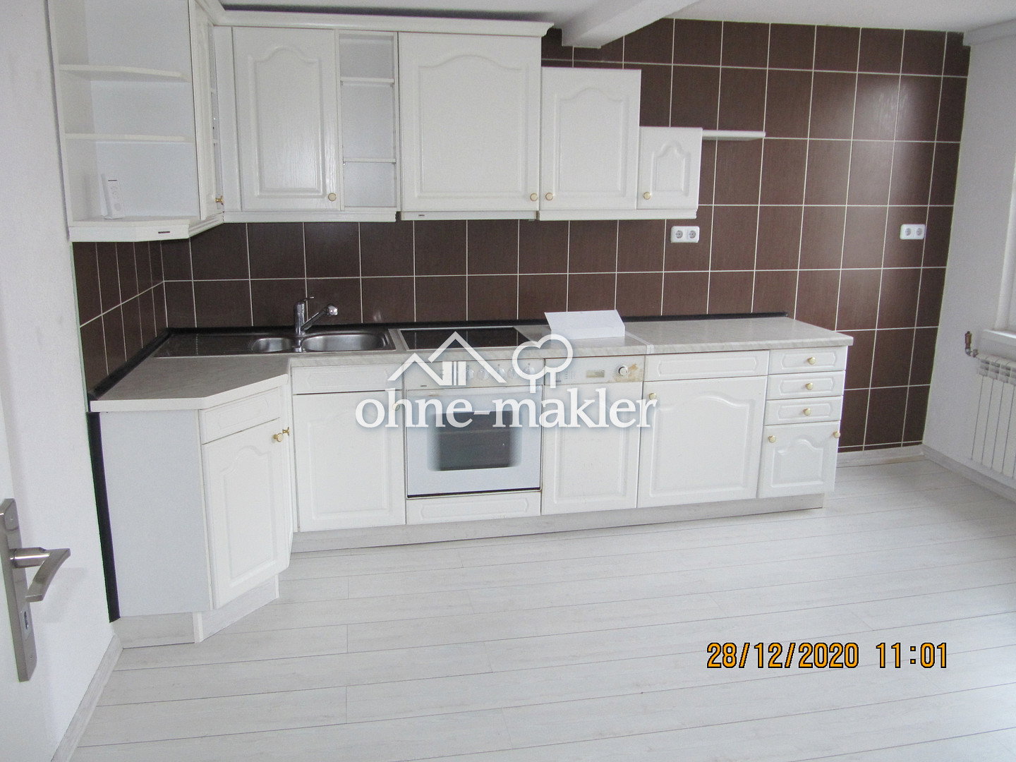 ruhige dg-Wohnung in zentraler Lage, 99510 Apolda