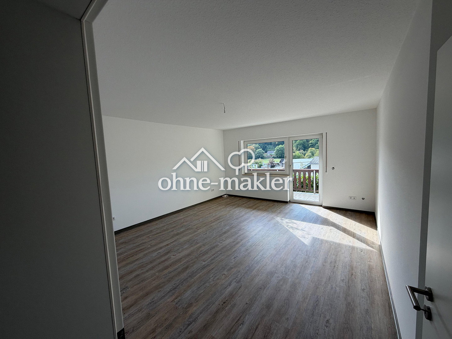 Ruhig & modern 3 Zimmer mit Balkon in Solms, 35606 Solms