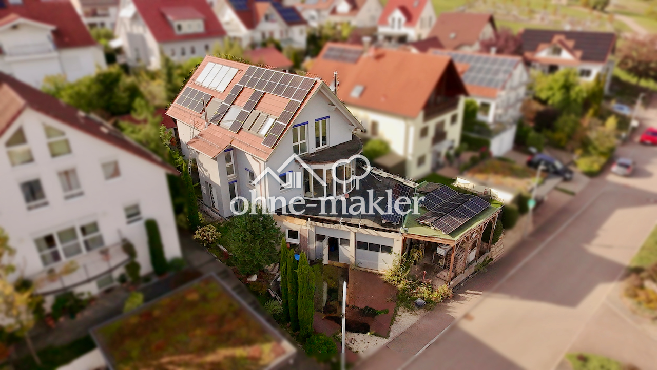 Architektenhaus mit Blick ins Tal – Einzigartig, 73066 Uhingen