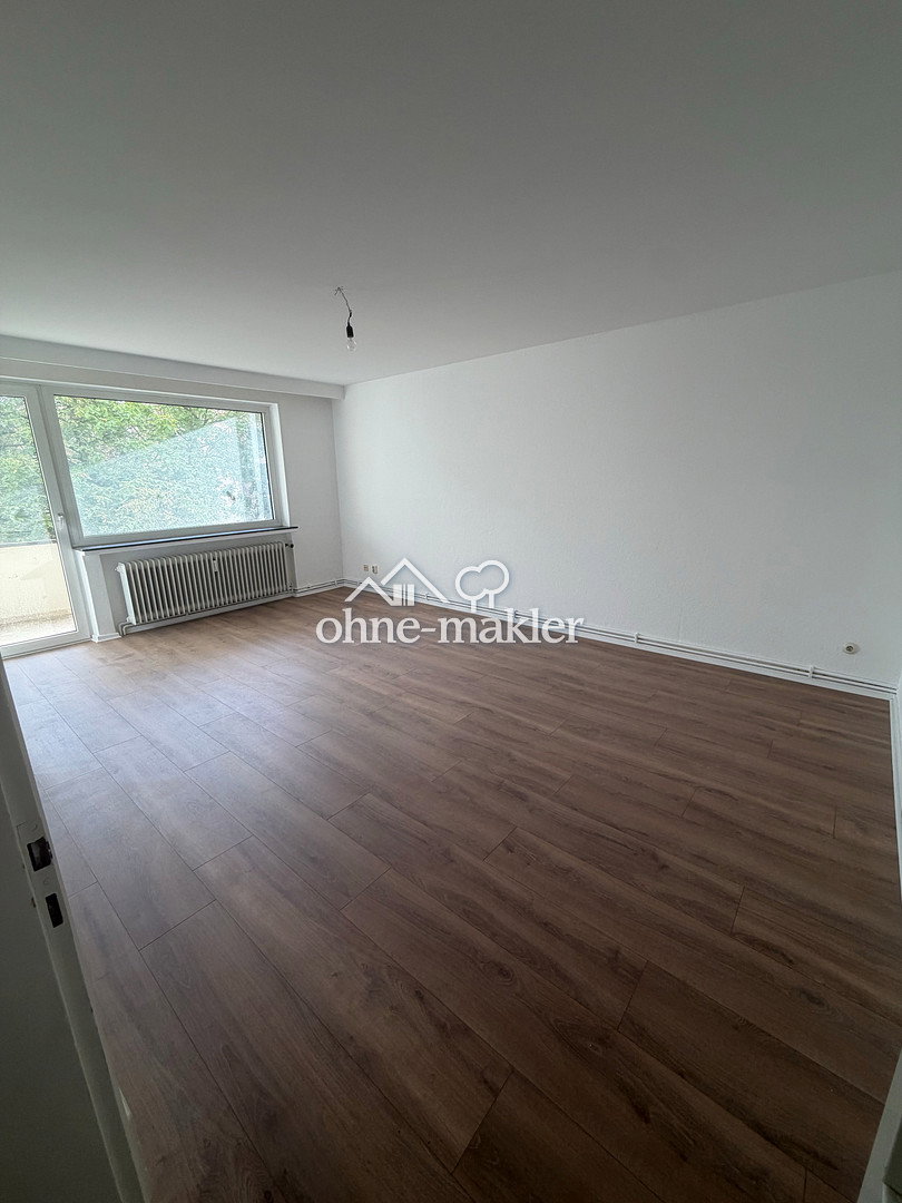 Innenstadtlage mit Balkon – Ihr neues Zuhause, 27568 Bremerhaven (Lehe Mitte Überseehafen)