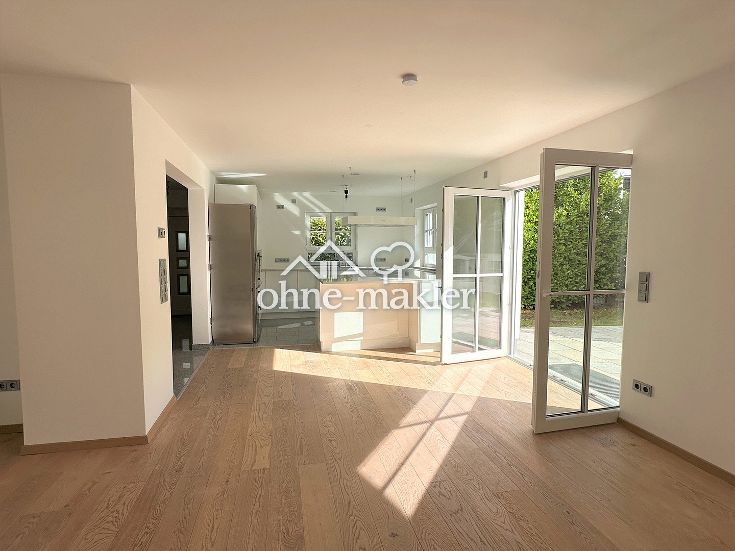 Familienparadies in München-Moosach, 80992 München (Moosach Neuhausen-Nymphenburg Pasing-Obermenzing)