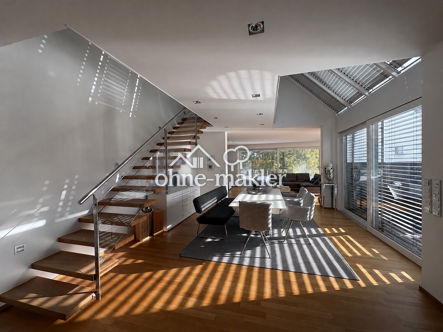 Design-Maisonette in Schweinfurt – Exklusiv & Helle Räume, 97422 Schweinfurt