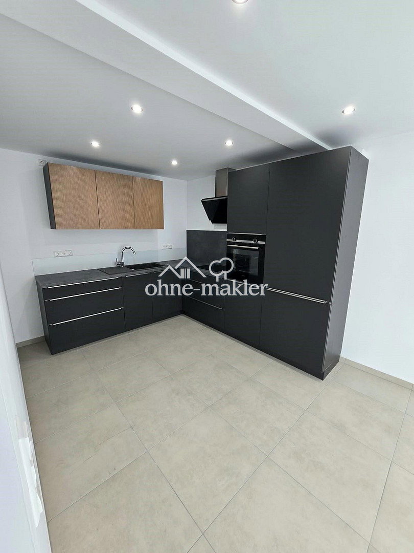 Mannheim Schicke 2 ZKB mit Balkon & Einbauküche, 68219 Mannheim (Rheinau)