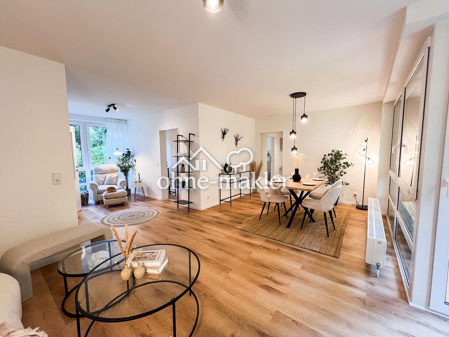 Helle 4 Zimmer Wohnung mit Terrasse in Bremen, 28759 Bremen (Grohn Schönebeck Sankt Magnus Vegesack)