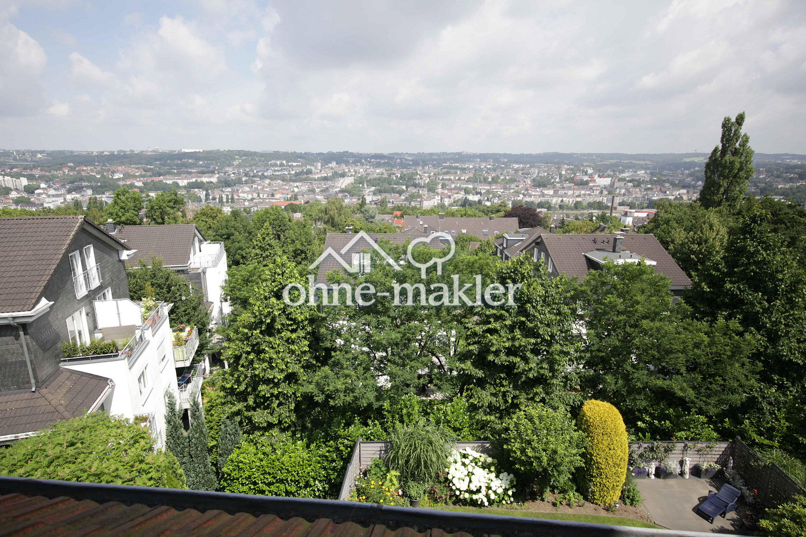 Dachgeschoss mit Ausblick – Traumlage in Wuppertal, 42289 Wuppertal (Barmen Langerfeld)