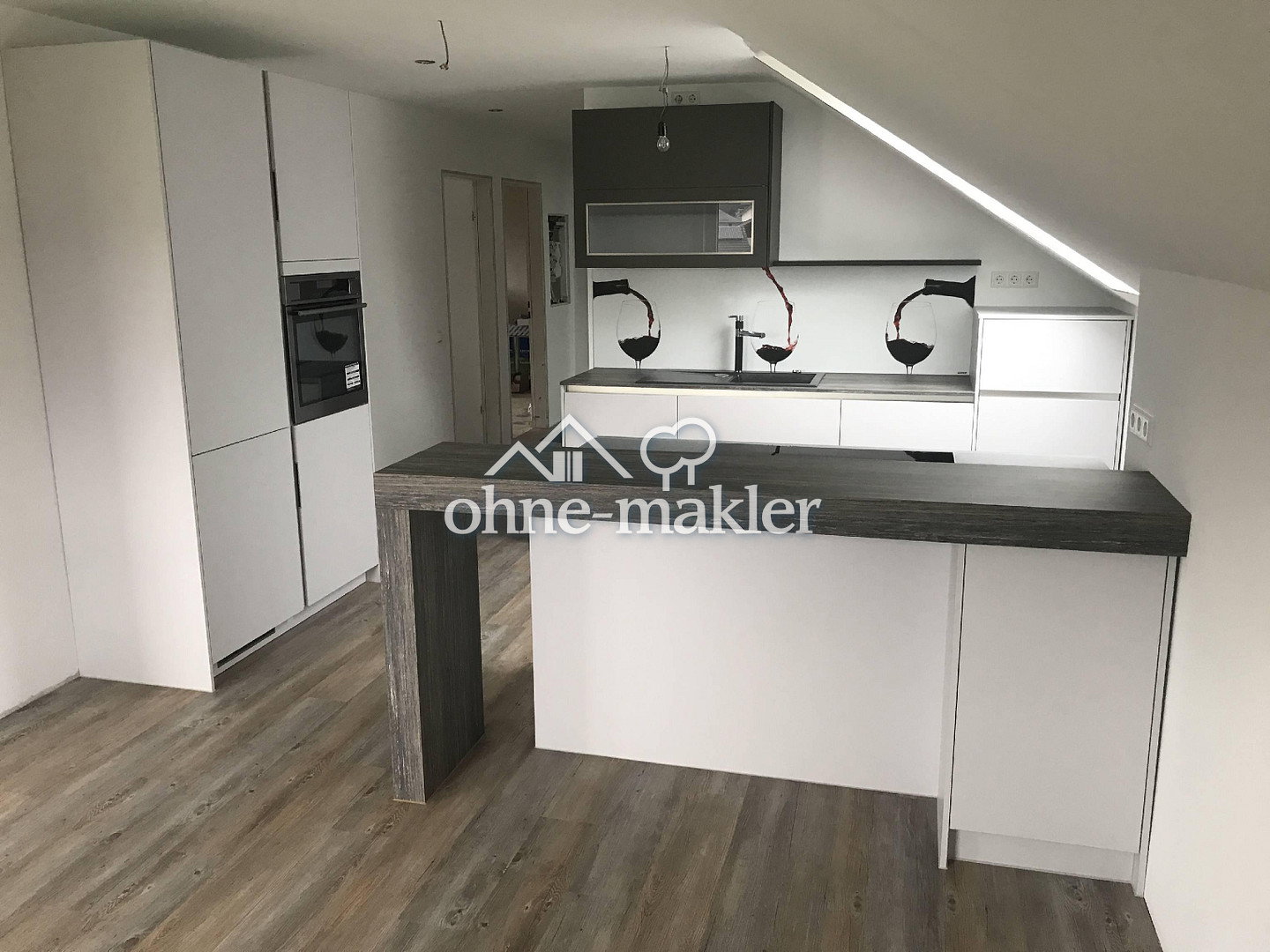 Dachgeschosswohnung in Baindt – ruhige Lage, 88255 Baindt