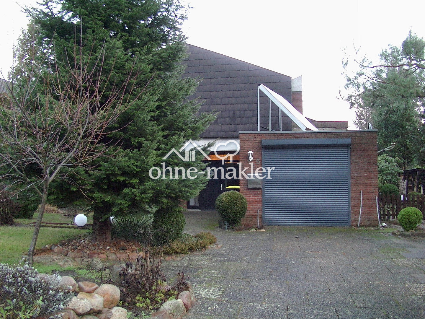 Architektenhaus mit Keller – Traumlage in Deutsch Evern, 21407 Deutsch Evern