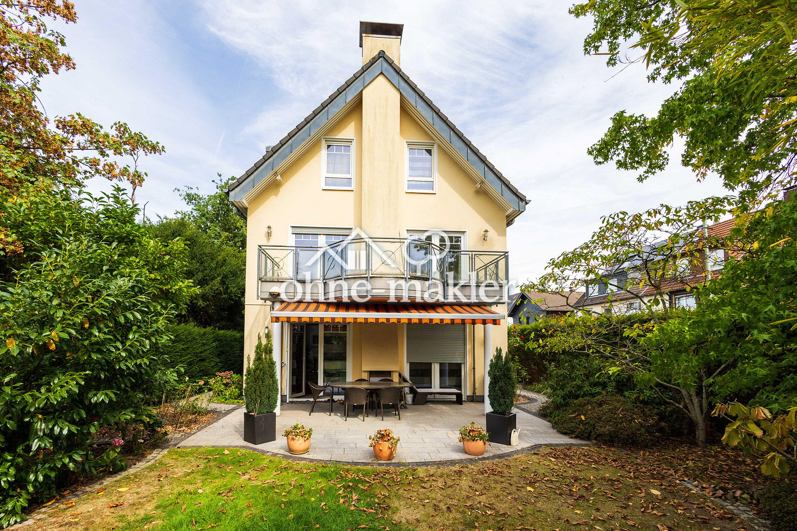 Villa mit Wellnessbereich – Duisburg-Buchholz, 47249 Duisburg (Buchholz Großenbaum Wanheim-Angerhausen)