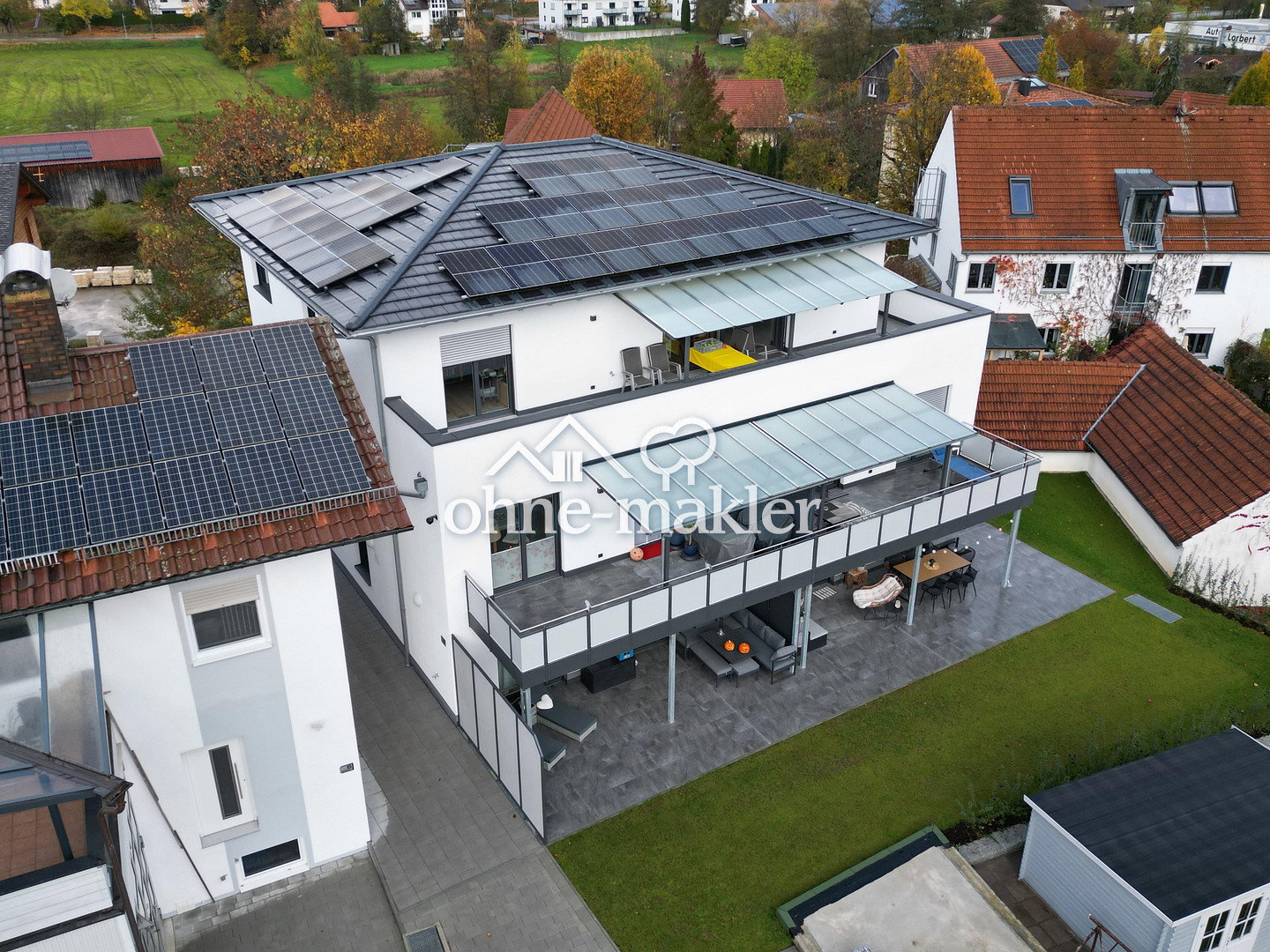 Neubauwohnung in Ascha – Balkon & Aufzug, 94347 Ascha