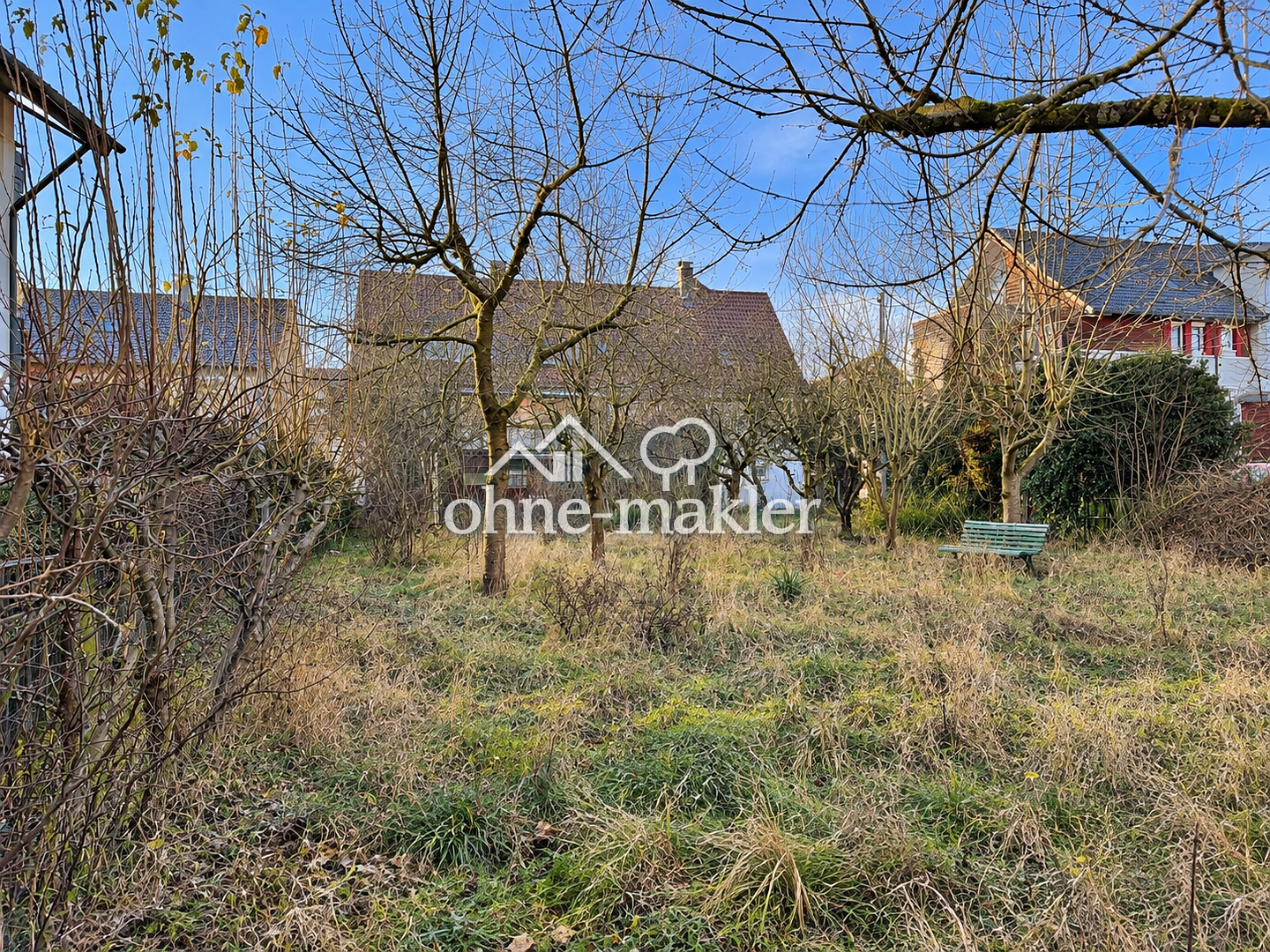 Abrissgrundstück mit Baugenehmigung in Bad Boll, 73087 Bad Boll