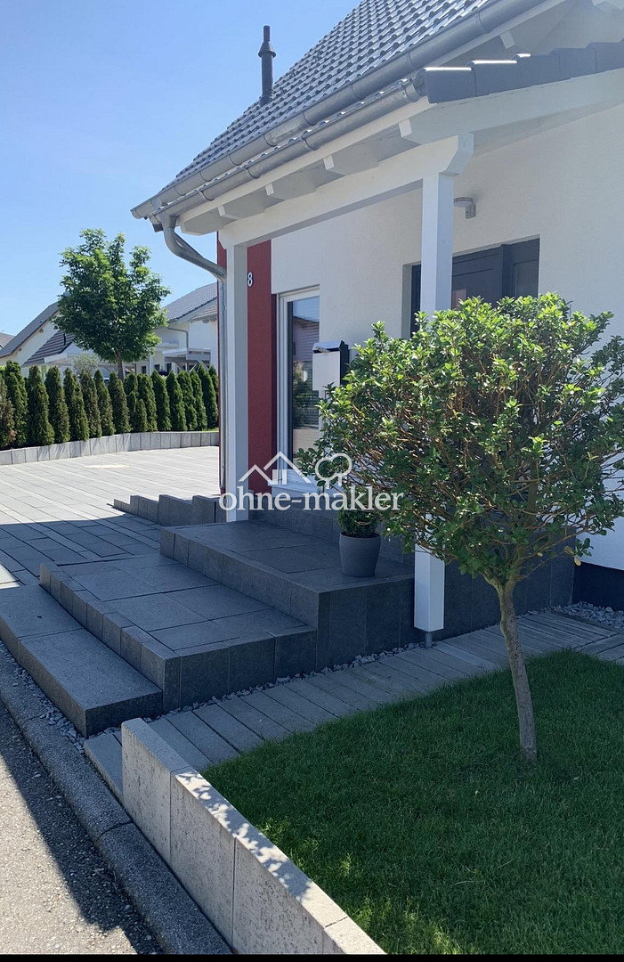 Traumhaus in Gomaringen – modern & energieeffizient, 72810 Gomaringen