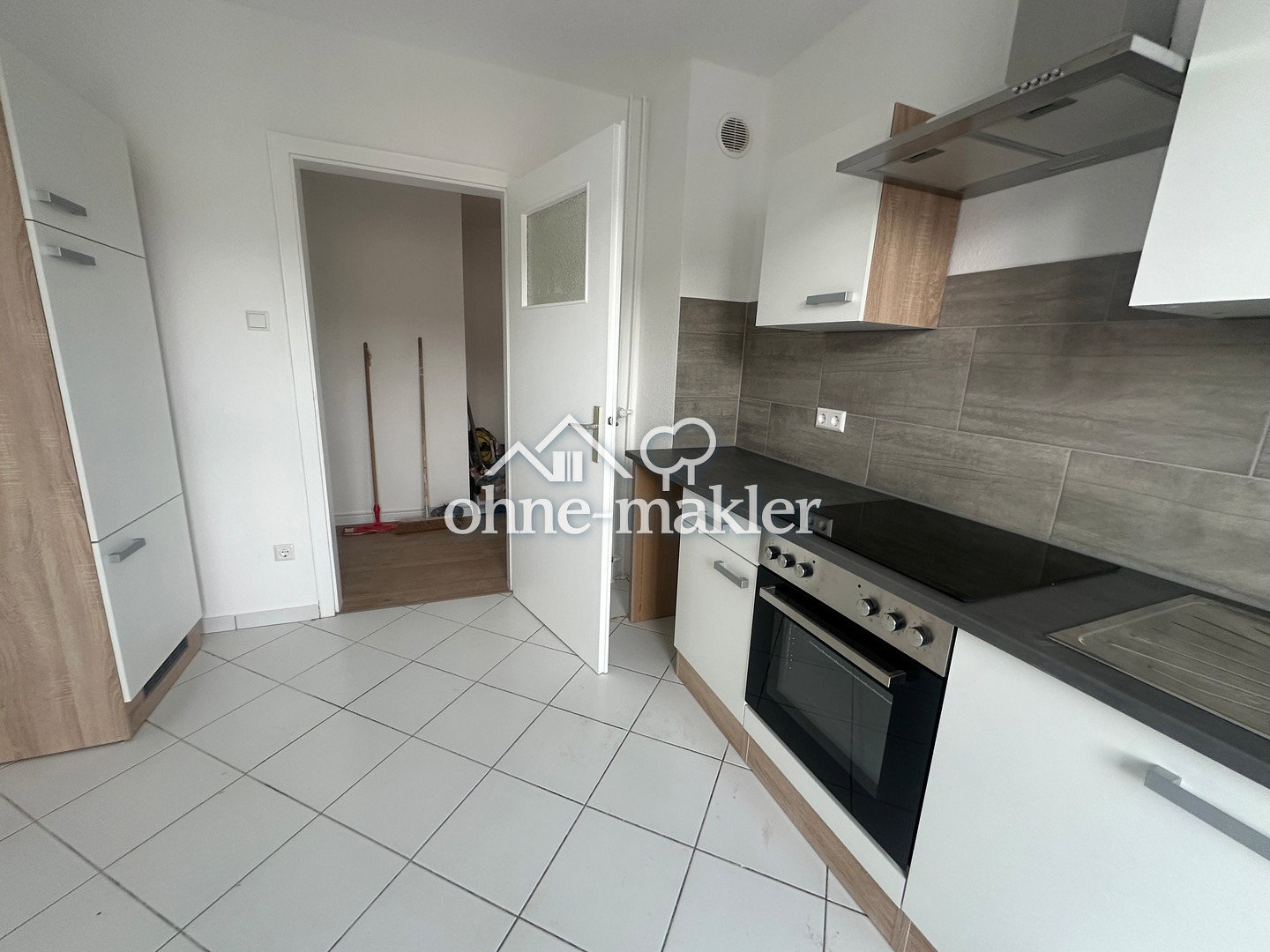 Top-Lage Mannheim Helle 2-Zimmer Wohnung, 68163 Mannheim (Fabrikstation Lindenhof Neuhermsheim Neuostheim)