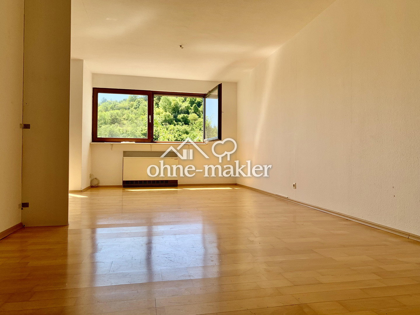 Weinblick-Wohnung in Stuttgart-Wangen, 70327 Stuttgart