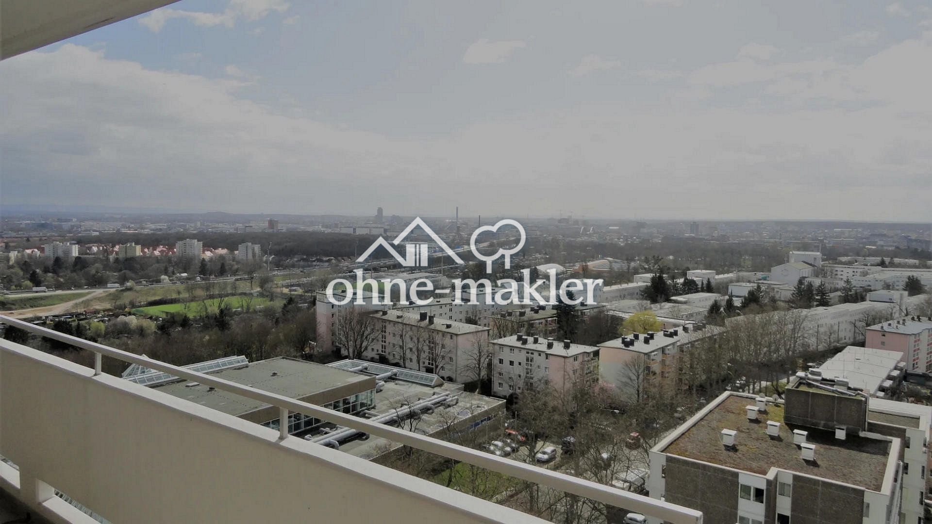 Frankfurt-Bornheim Stilvolle 2-Zimmer-Wohnung mit Skyline-Blick, 60385 Frankfurt am Main (Bornheim Nordend-Ost Ostend)