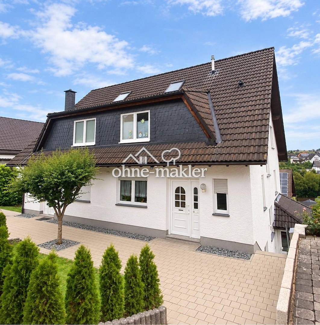 Talblick & Garten – Ihr neues Zuhause, 59969 Hallenberg