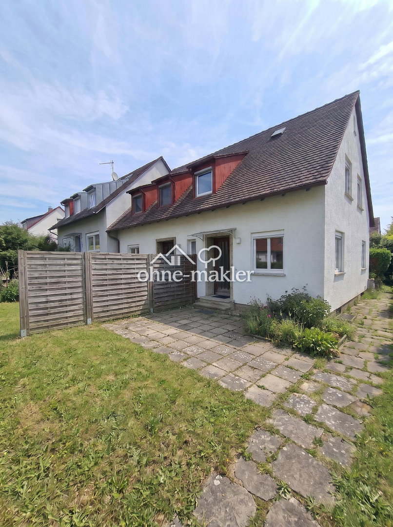 Ludwigsburg-Poppenweiler Traumhaus mit Garten, 71642 Ludwigsburg