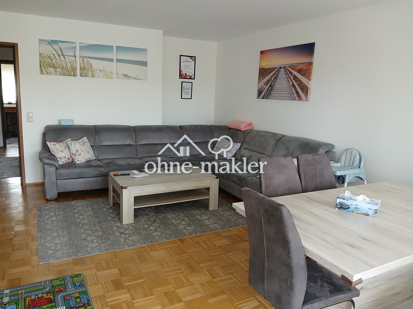 Helle Wohnung mit Balkon in Holzkirchen, 83607 Holzkirchen