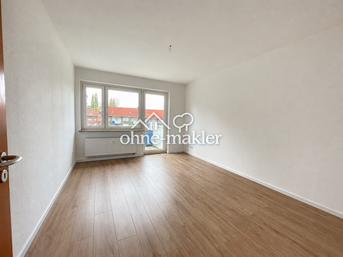 Helle 2-Zimmer-Wohnung mit Balkon in Essen, 45357 Essen (Bedingrade Borbeck-Mitte Dellwig Frintrop Gerschede)