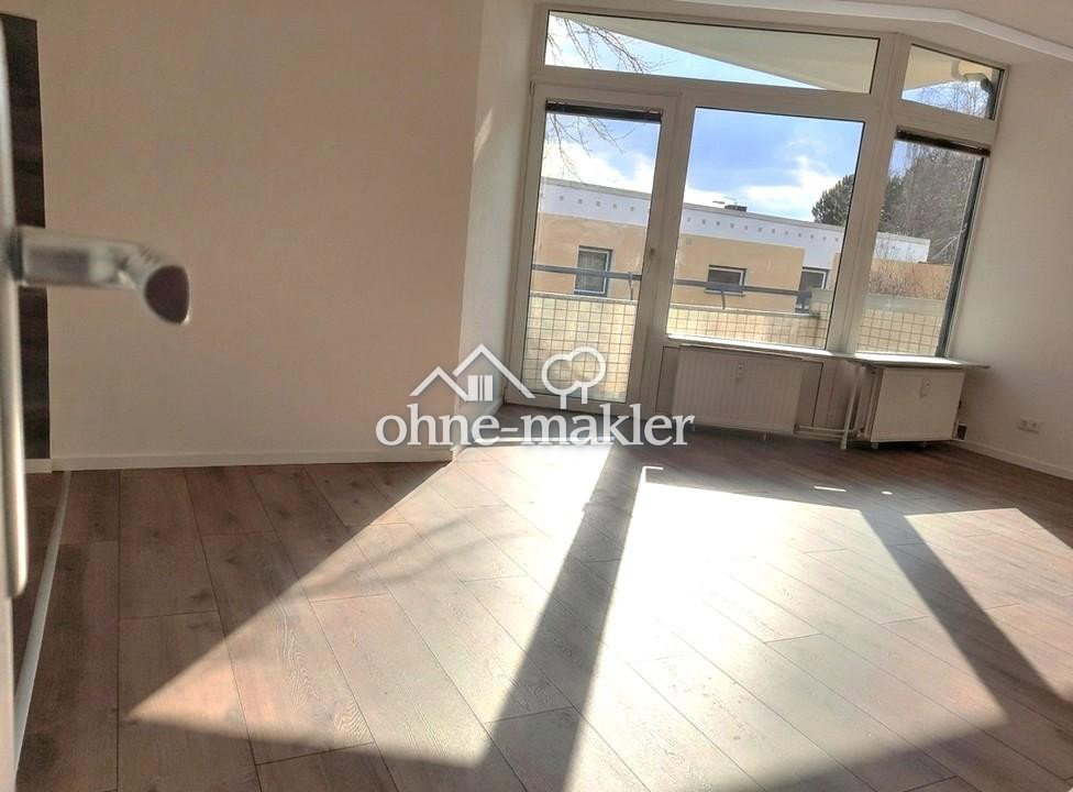 Ruhige Lage, Balkon & frisch saniert, 12349 Berlin (Neukölln)