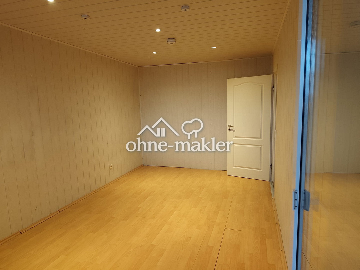 Hanau Charmante 2-Zimmer-Wohnung mit Loggia, 63450 Hanau (Hanau)