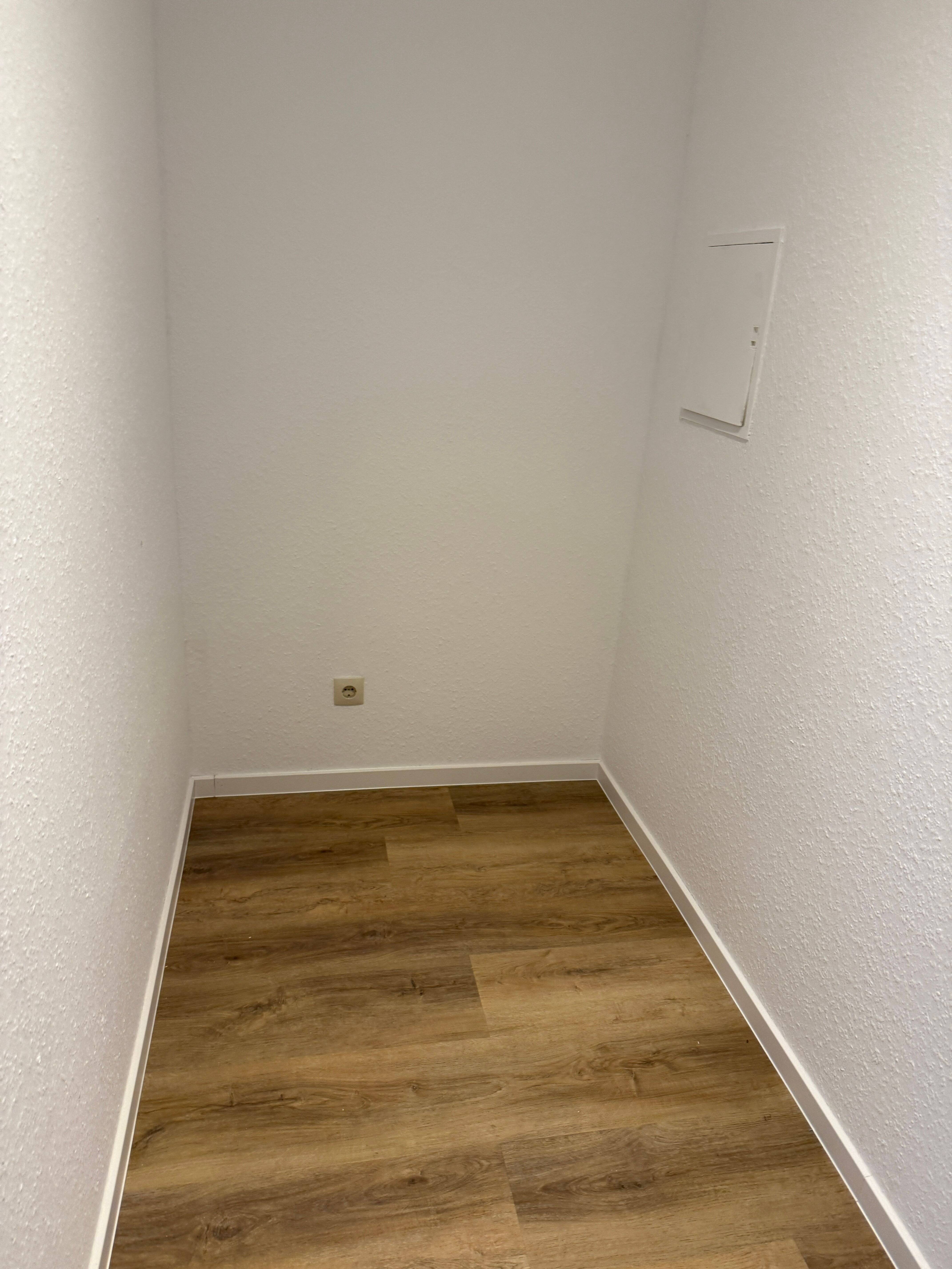 image-65212068