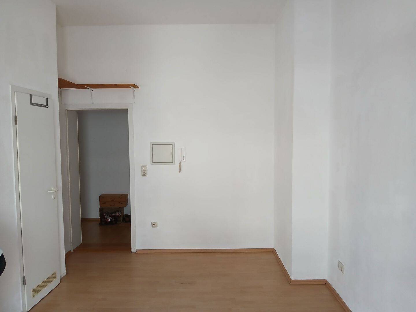 image-65347687