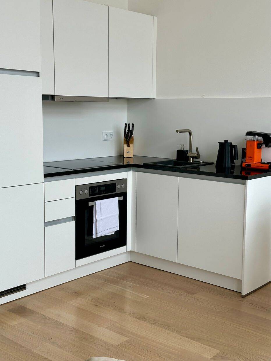 Frisch modernisiertes Apartment mit Design Möbeln – 4318 Leipzig – Vorschaubild 4