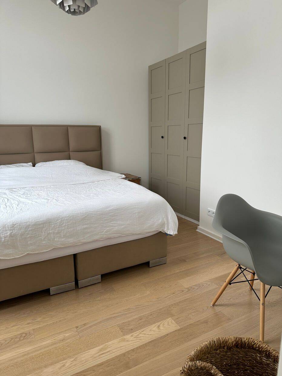 Frisch modernisiertes Apartment mit Design Möbeln – 4318 Leipzig – Vorschaubild 9
