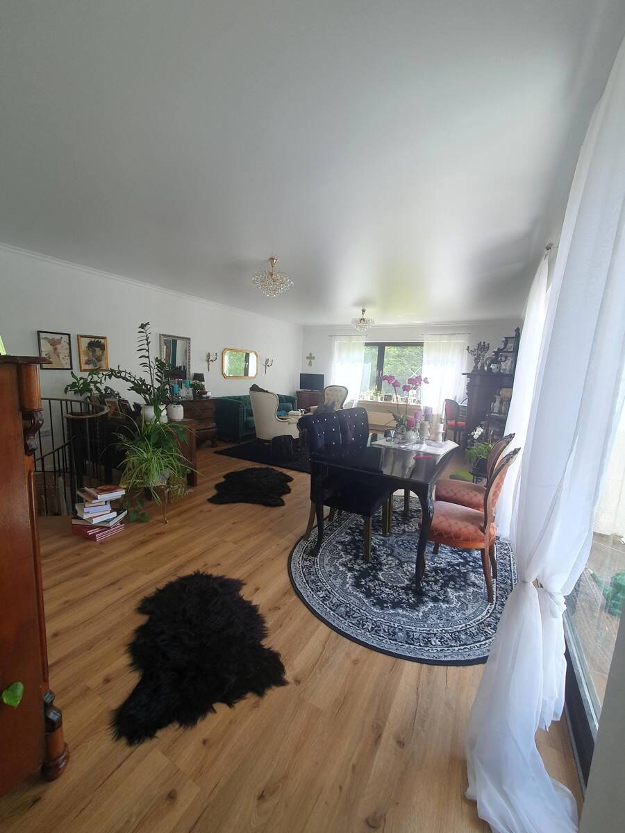 image-65437961