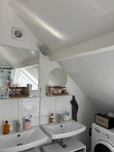 image-65478425