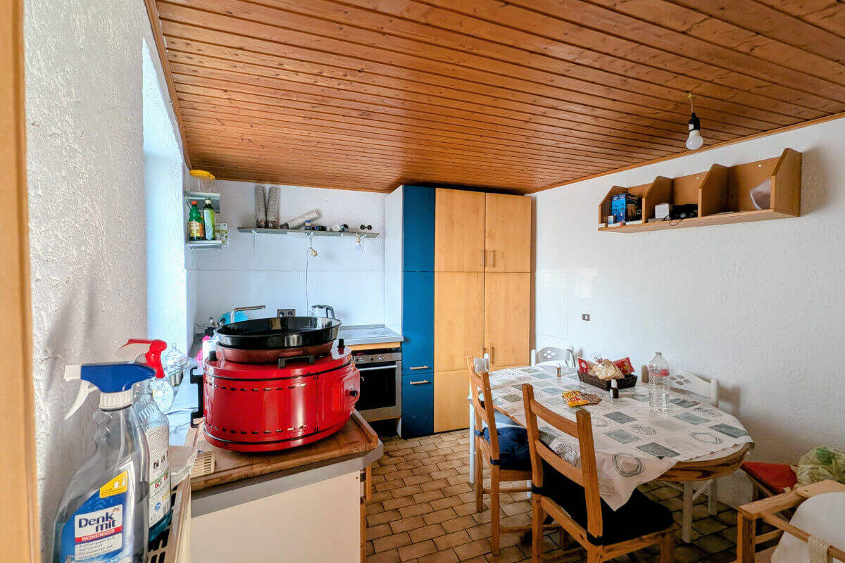 image-65487973