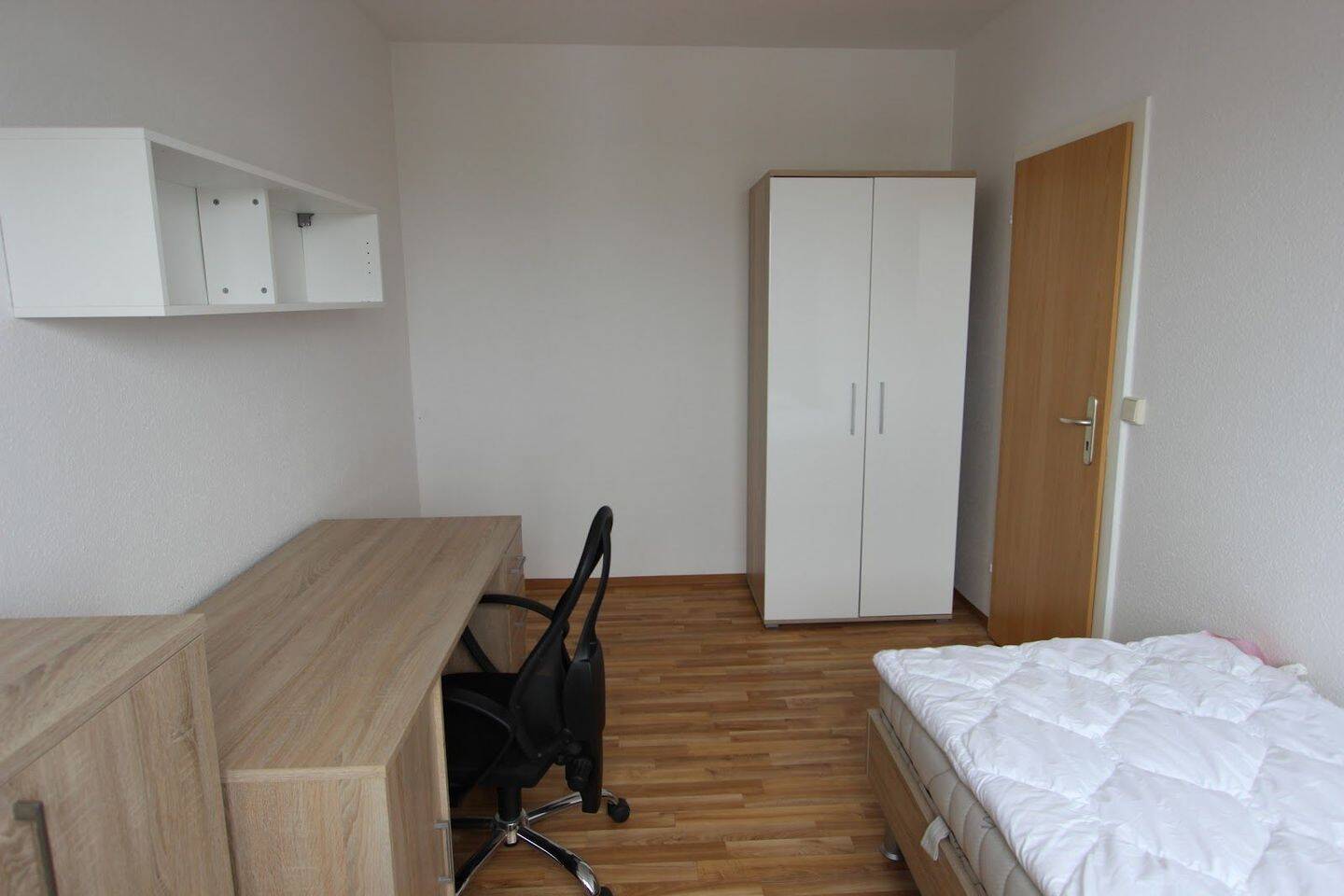 image-65582929