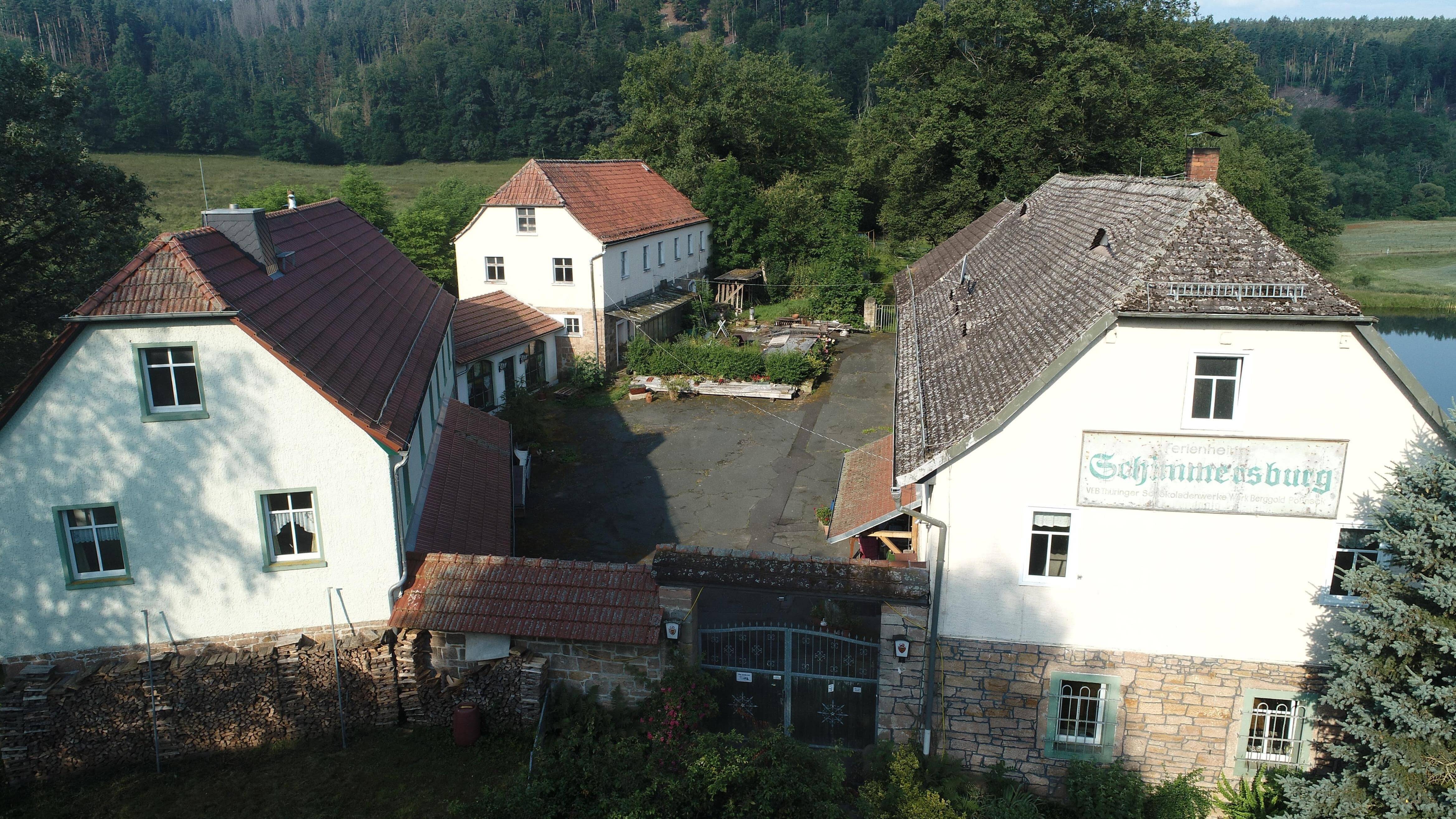 image-65608565