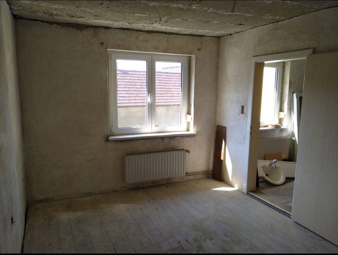 image-65908657