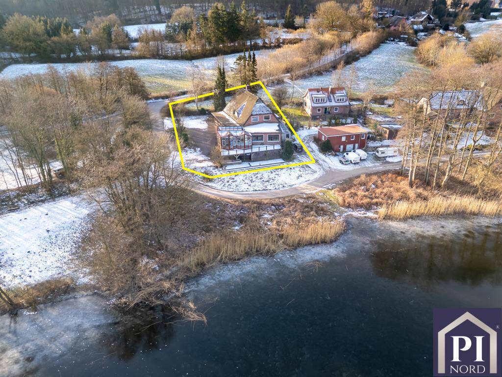 image-65946560