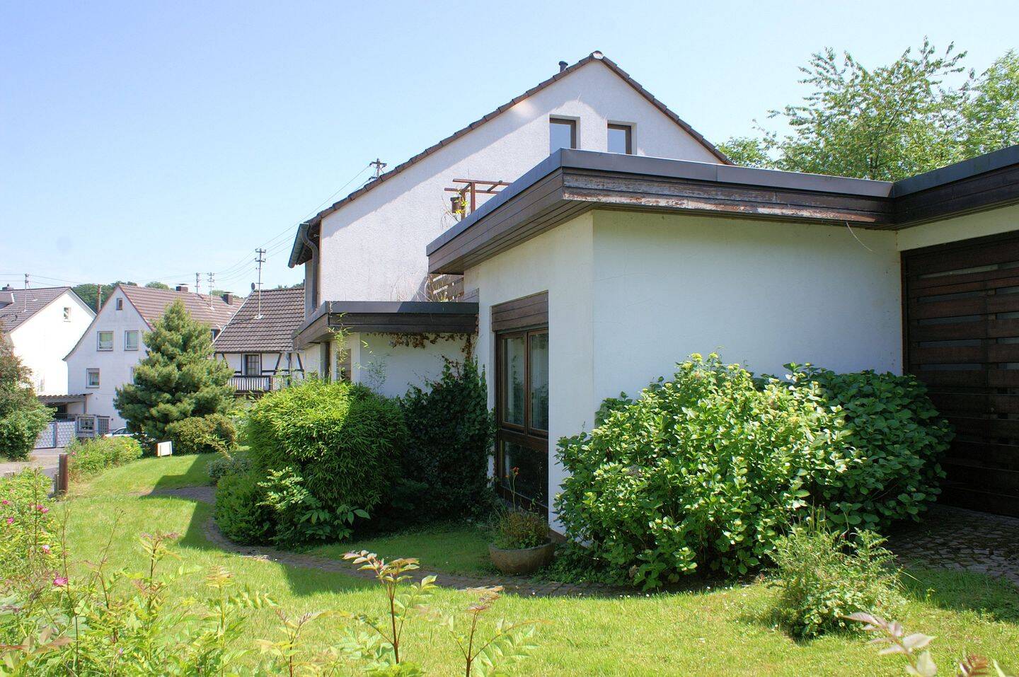 image-65986608