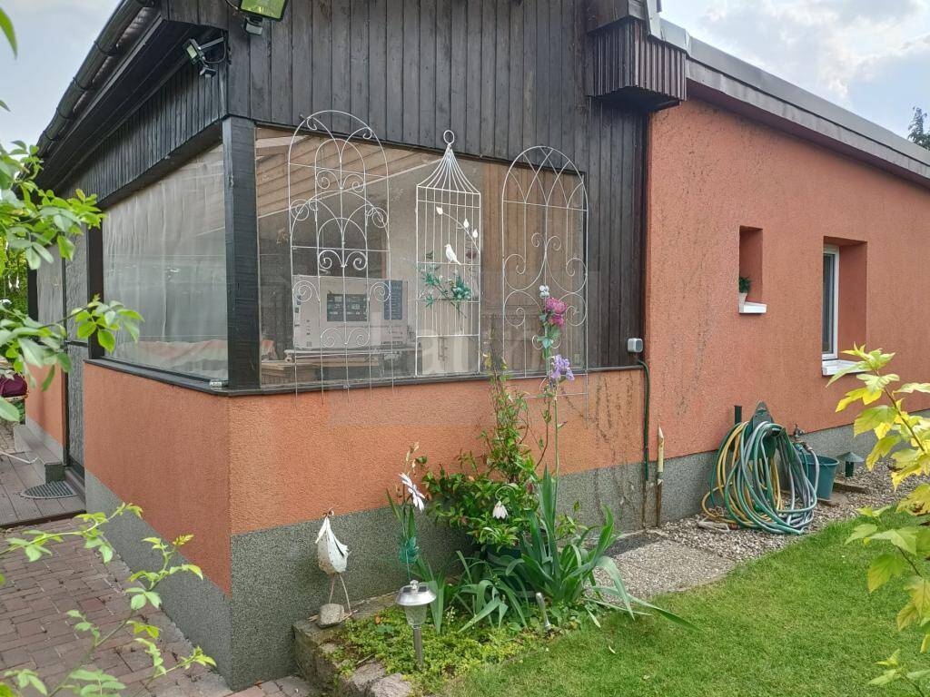 image-66219529
