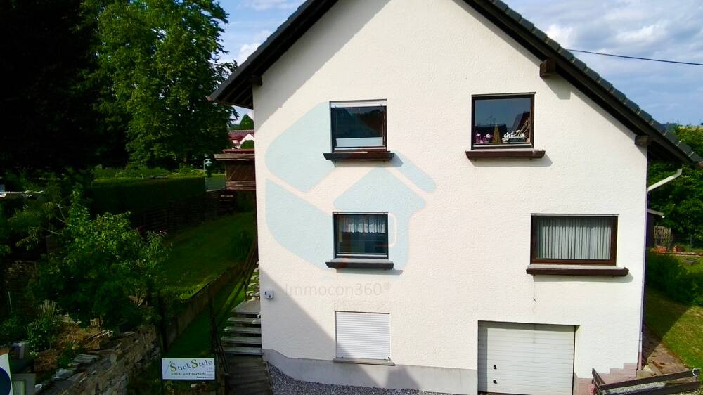 image-66221864