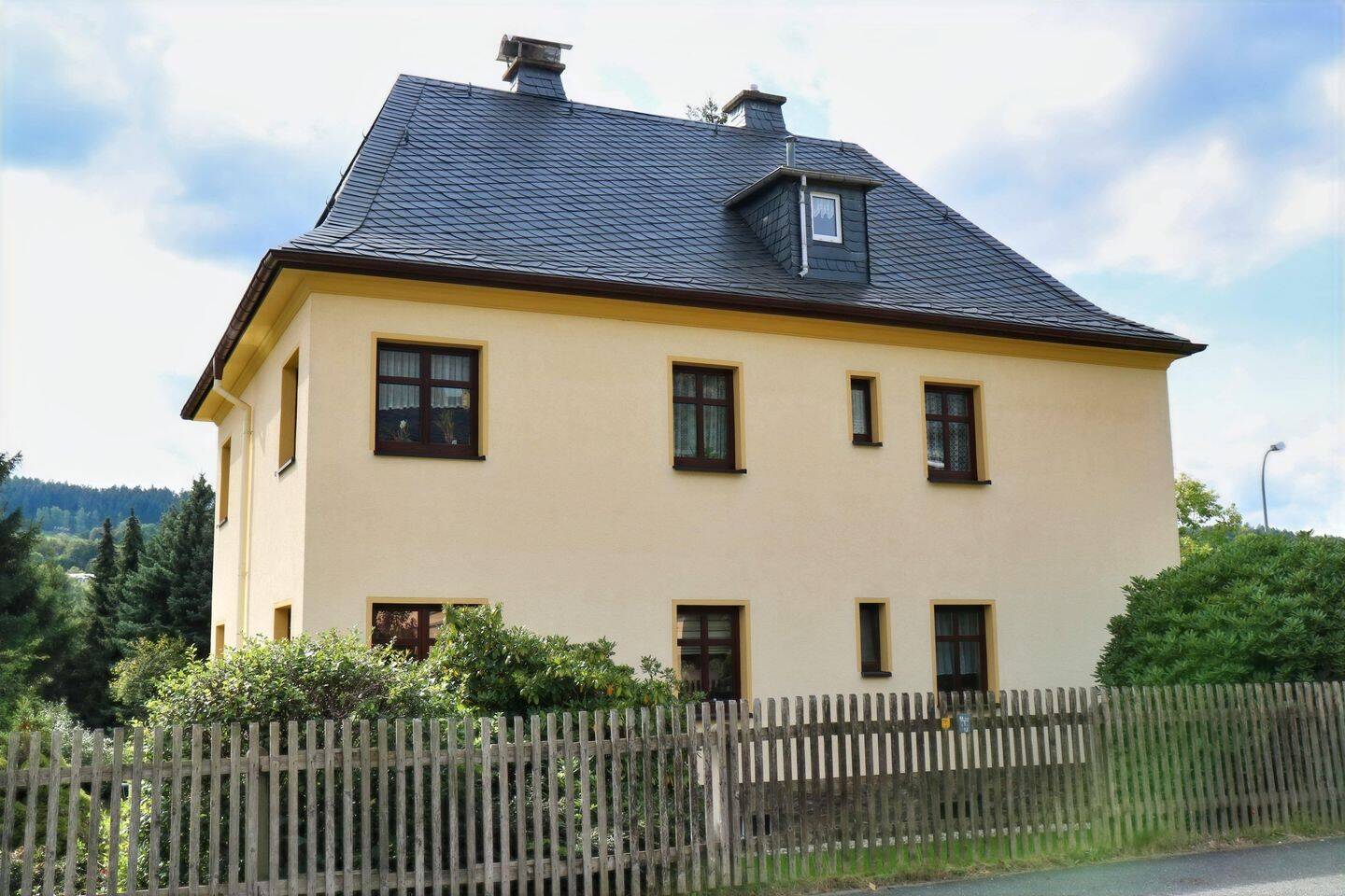 image-66292622