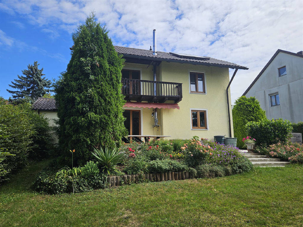 image-66292951