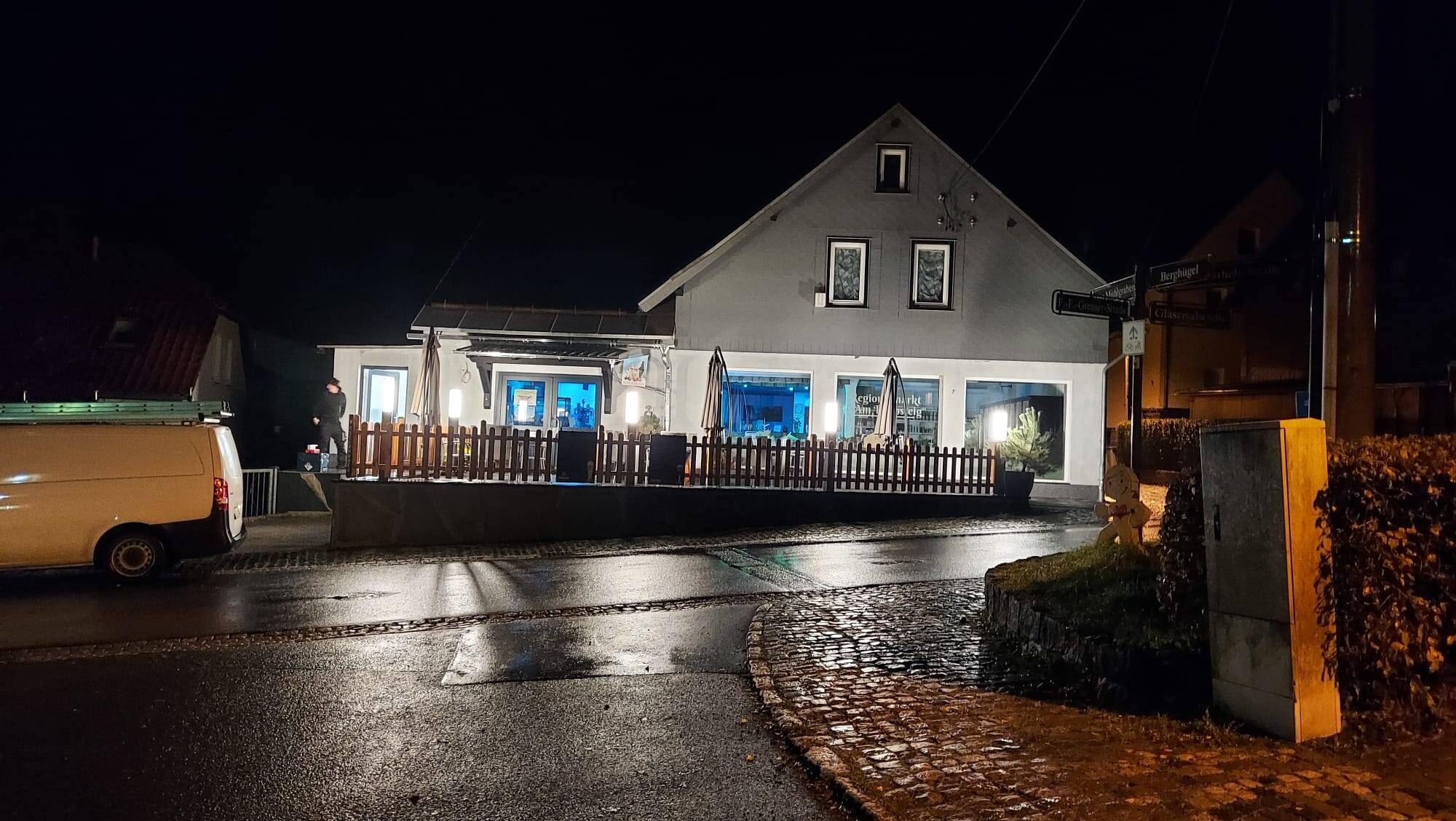 Ilmenau OT Stützerbach – Wohnen und Arbeiten in einem Haus, 98714 Ilmenau